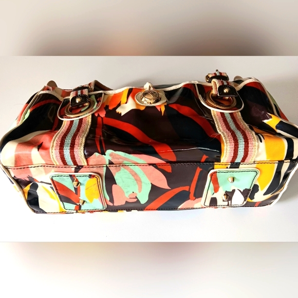 VTG Missoni Y2K vinyl abstract satchel with canvas straps. - Picture 8 of 15